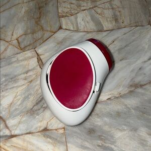 Neutrogena White and Red Device